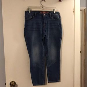 ABS Capri denim jeans